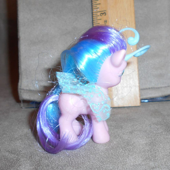 MLP 2006 Honeydew Hum from Breezie Parade Playset G3 Mini Pink Pony - Picture 4 of 6
